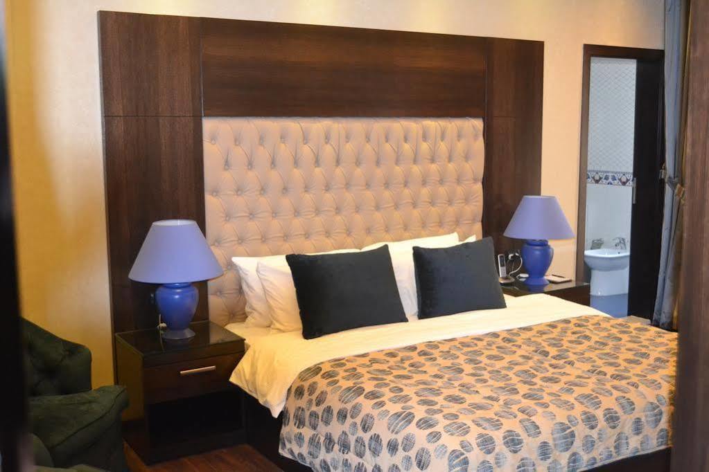 Lahoya Verdun Beirut Bagian luar foto